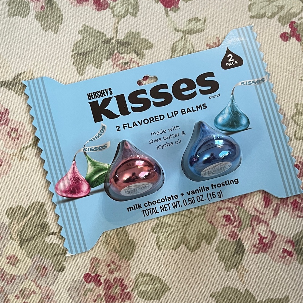 NEW Hershey’s Kisses Chocolate and Vanilla Flavored Lip Balm Set